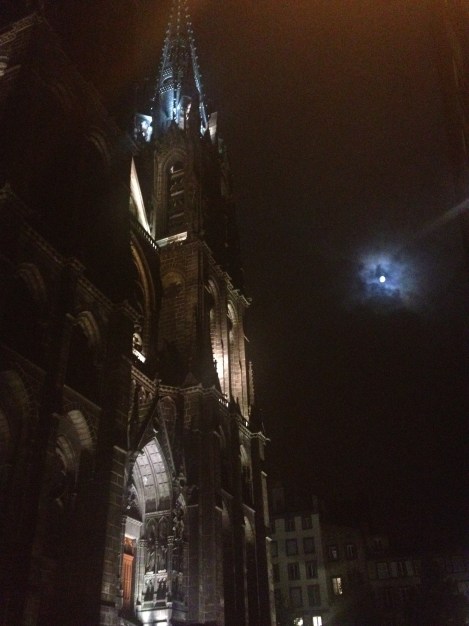 Entre Batman et The Crow...